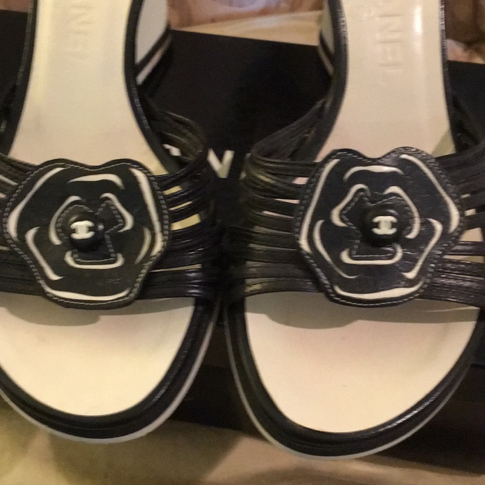 Chanel Camilla slide heel sandals 39 - Picture 3 of 7